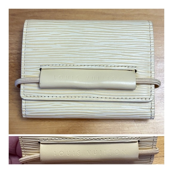 Louis Vuitton Handbags - Louis Vuitton Portefeuille Elastique Trifold wallet Vanilla Epi Leather